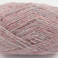 violette shetland-wolle 153 wild-violet jamieson's-of-shetland shetland-spindrift woll-habitat